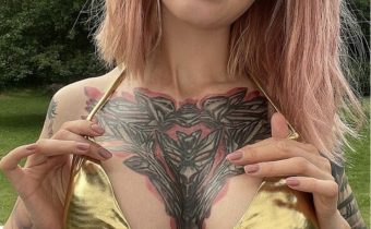 avrora sg porn 18+
