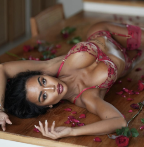 карла асиситер onlyfans