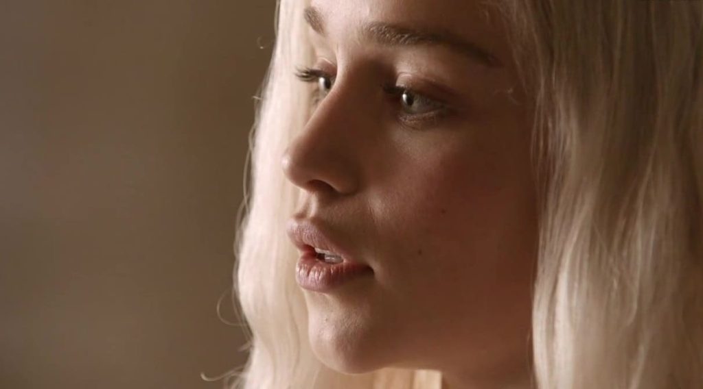 Emilia Clarke секс