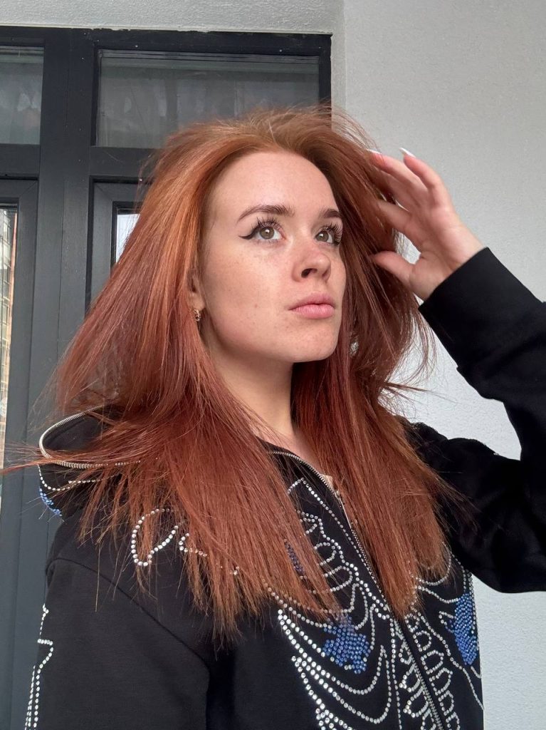 Настя Рыжик голая