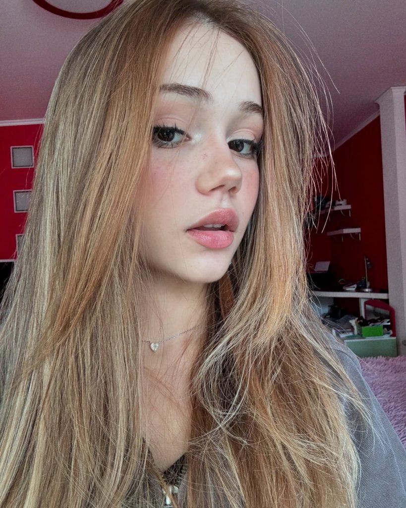 antotka голые фото