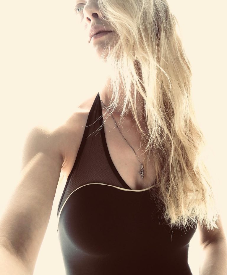 Екатерина Вилкова грудь