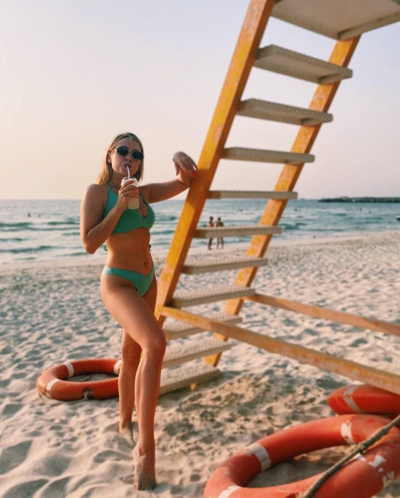 Катя Вяликова сливы фото