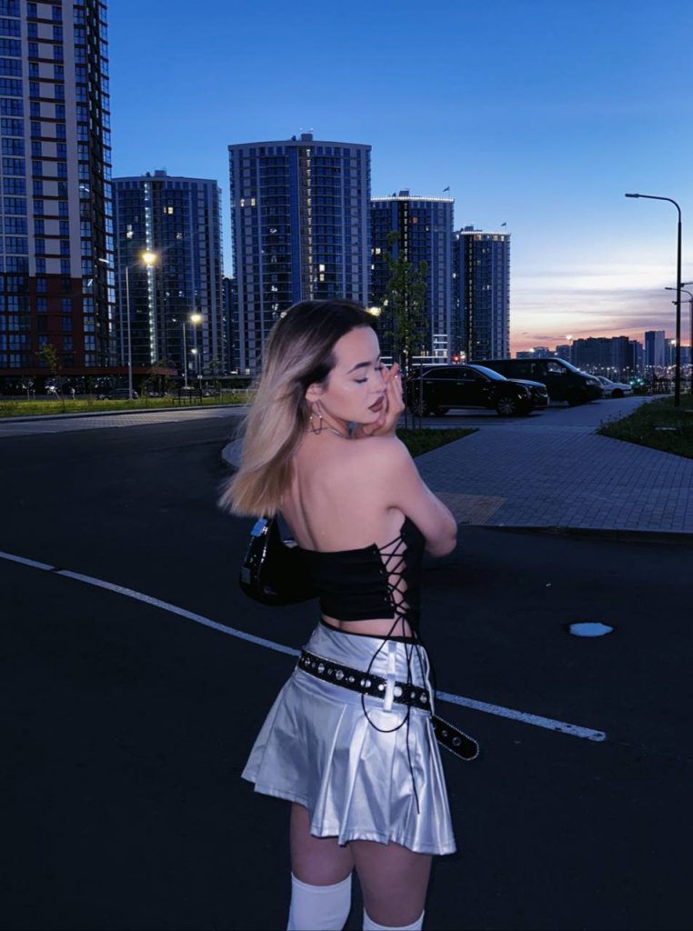 LeilaMiers сливы