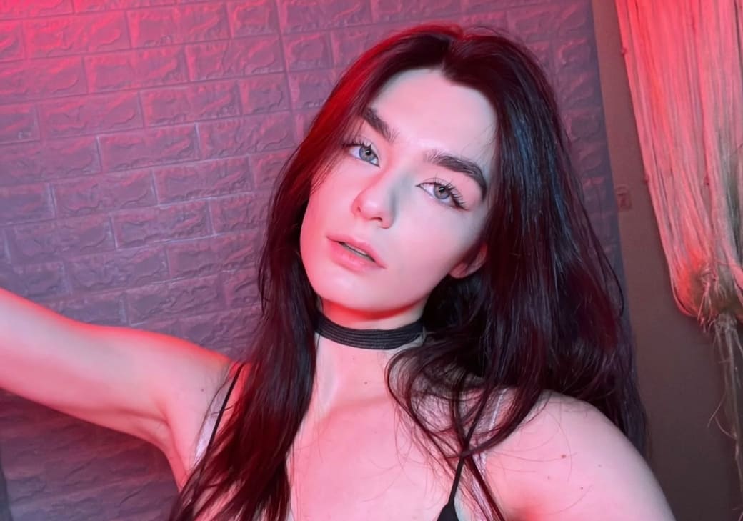 Лил Фридж: голая: слив фото и видео 18+